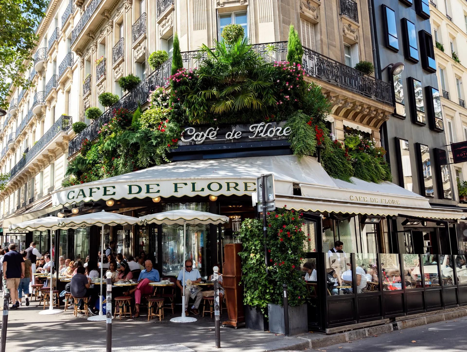 quán cà phê Café de Flore trứ danh bạn không nên bỏ lỡ khi đến Paris mùa Olympic 2024