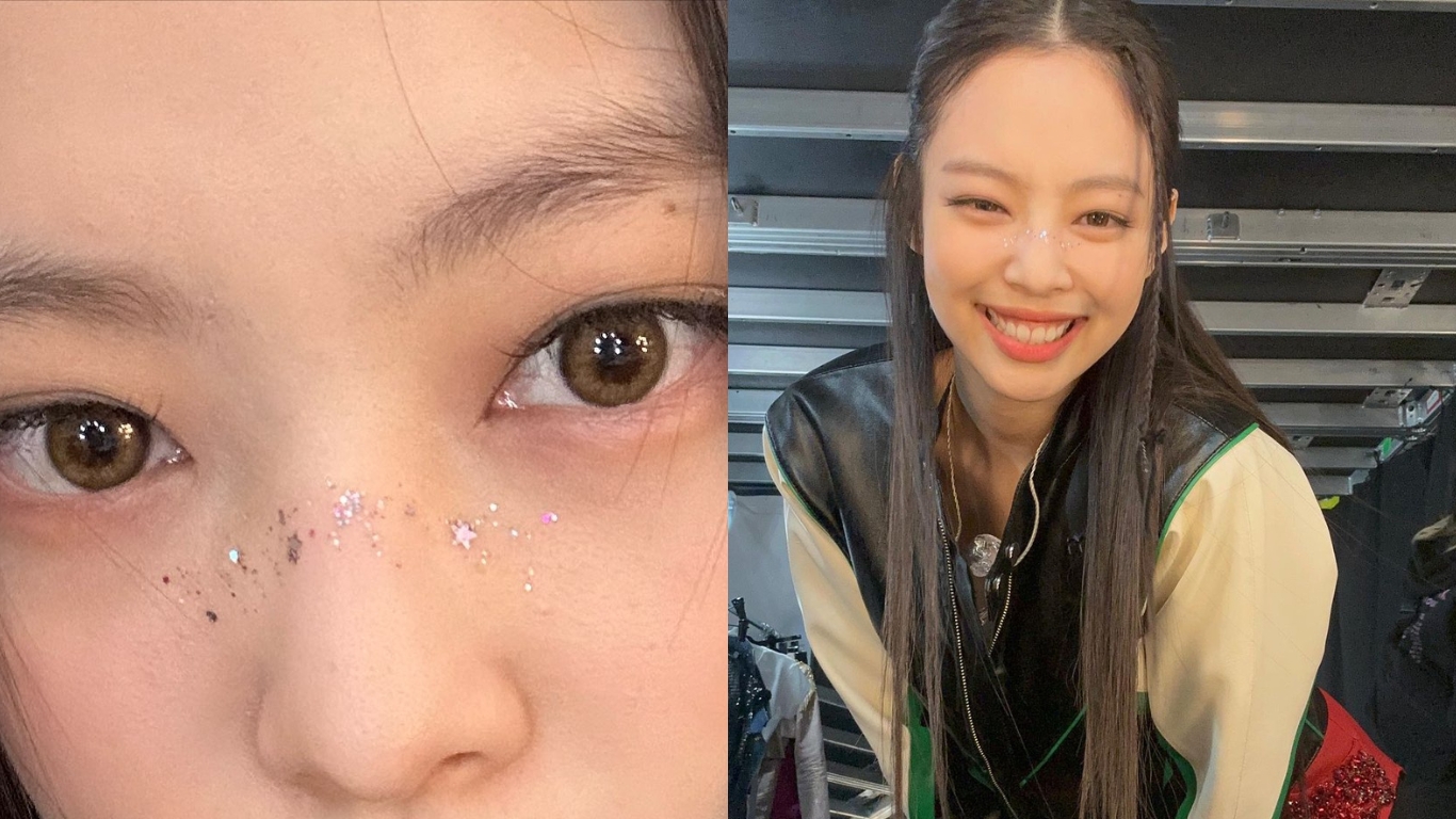 Jennie (BLACKPINK) xõa tóc thẳng tự nhiên, mặc áo khoác da và makeup kiểu glitter freckles để selfie